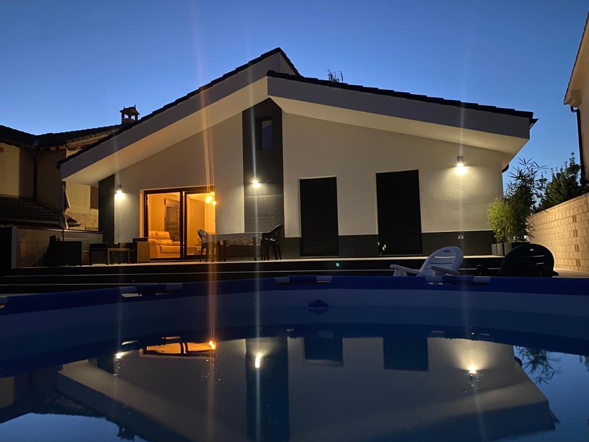 La Palmera Del Sotillo Casa de Férias La Lastrilla